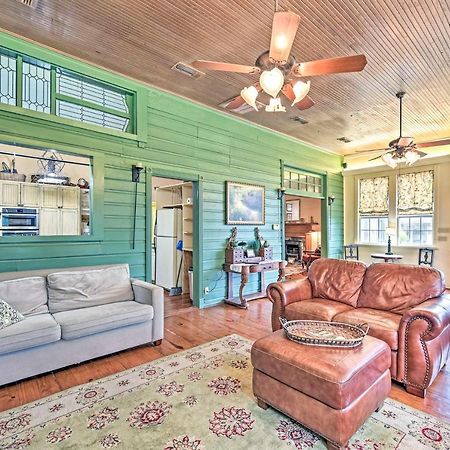 The Lilly House Historic Glen Rose Home With Porch! 외부 사진