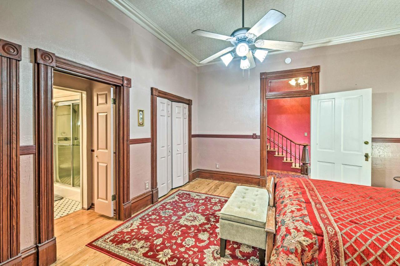 The Lilly House Historic Glen Rose Home With Porch! 외부 사진