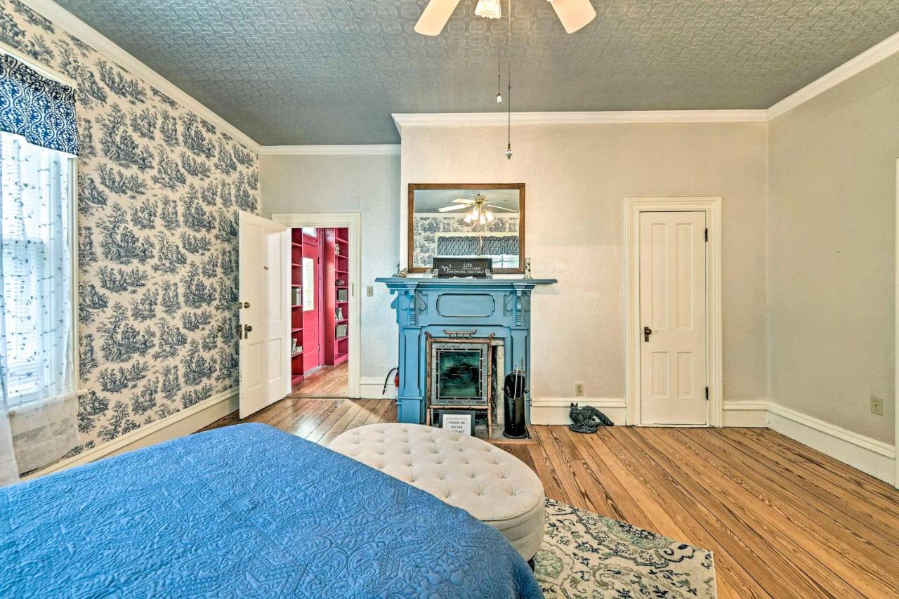 The Lilly House Historic Glen Rose Home With Porch! 외부 사진