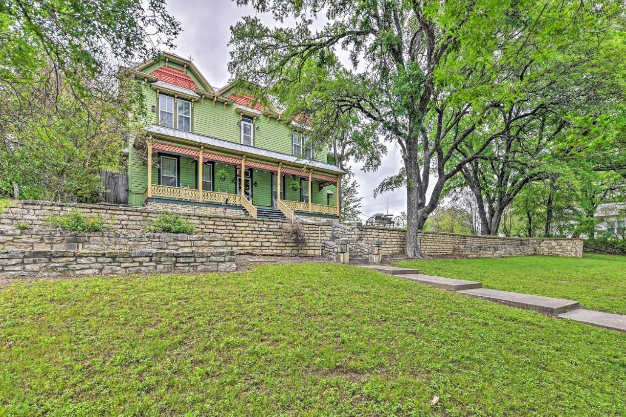 The Lilly House Historic Glen Rose Home With Porch! 외부 사진