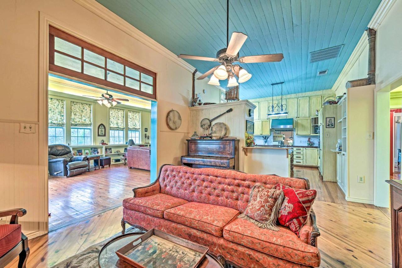 The Lilly House Historic Glen Rose Home With Porch! 외부 사진