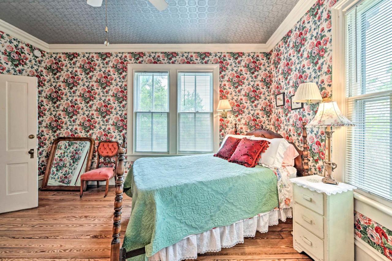 The Lilly House Historic Glen Rose Home With Porch! 외부 사진