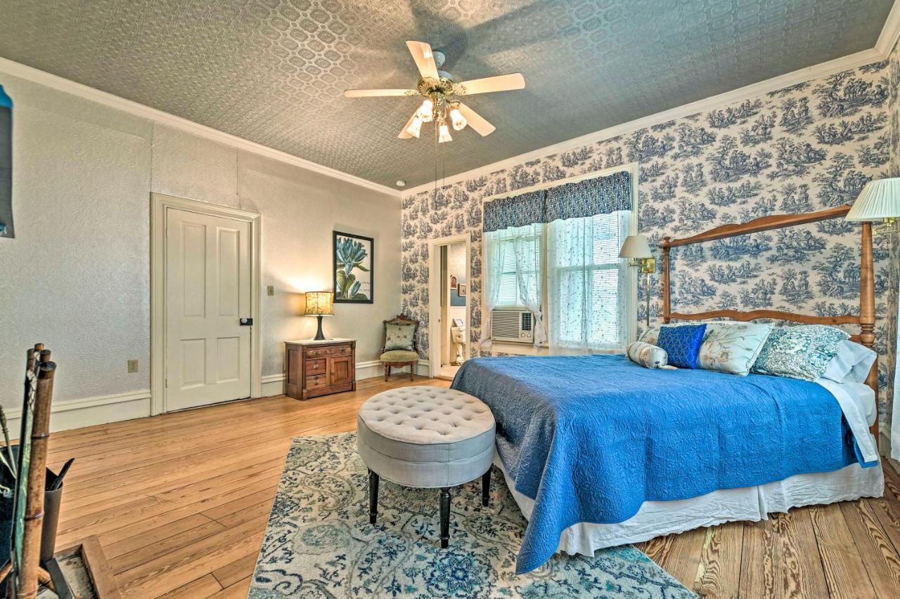 The Lilly House Historic Glen Rose Home With Porch! 외부 사진