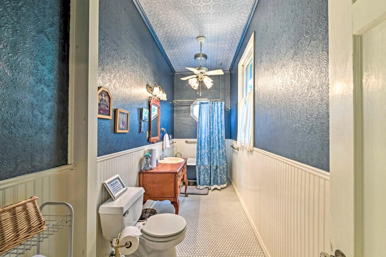The Lilly House Historic Glen Rose Home With Porch! 외부 사진